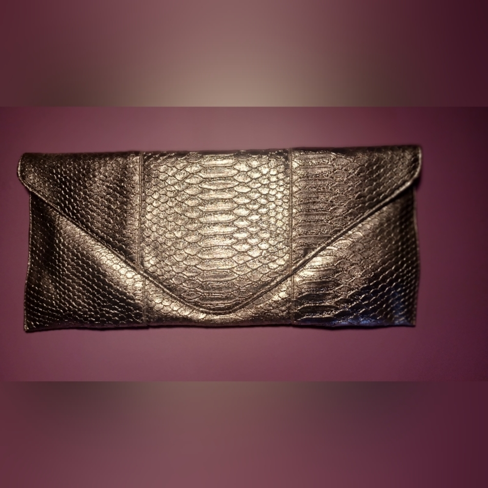 Bijoux Terner  Silver Snake Alligator Print